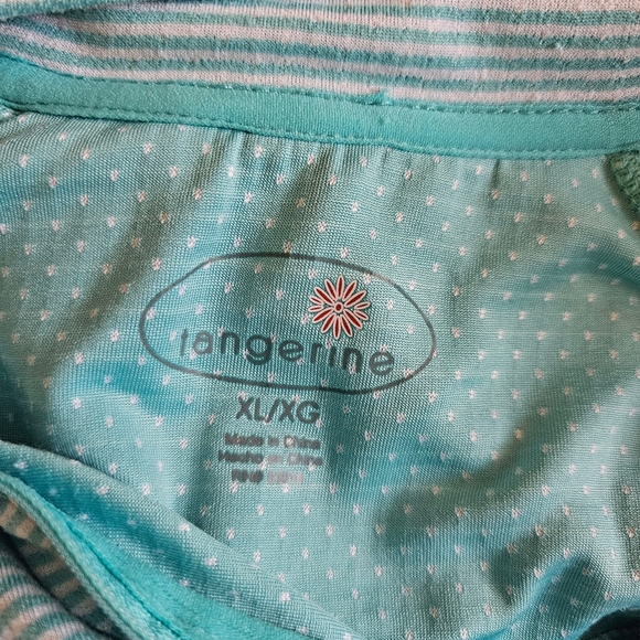 Soft Light Weight Hoodie With Stripes and Polka Dots - Picture 8 of 8